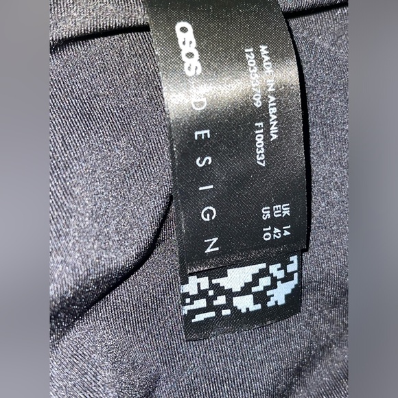 ASOS DESIGN BLACK ONE PIECE SWIMSUIT WOMEN SUPER CUT-AWAY STRAPPY SIZE 10 ** - Picture 10 of 13